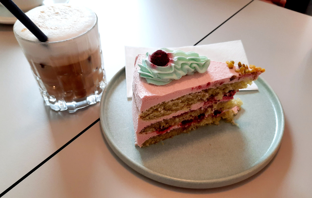 Elou Cafe Bistro Atzgersdorf Torte