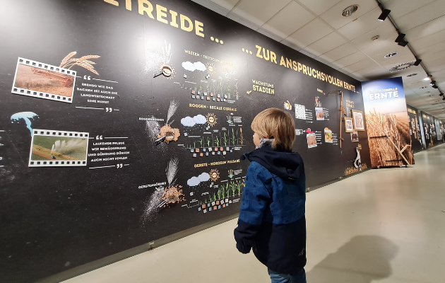 Frhstck mit Kindern in Wien Bckerei der Mann 2