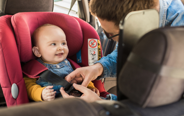 Entspannt reisen mit Baby Tipps fuer Eltern