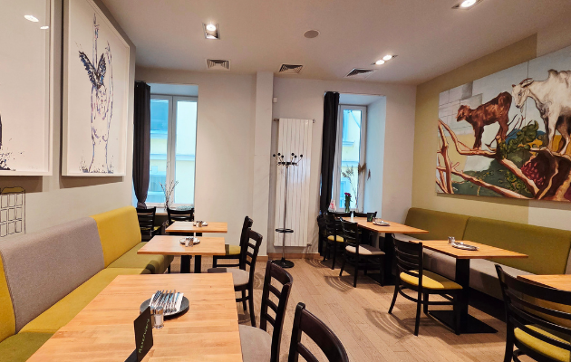 Cafe Restaurant Westpol .Gastraumpng